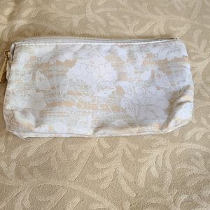 Water resistant make up bag